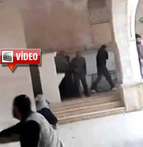Esad'a bağlı güvenlik cami avlusunda ateş açtı, 1 kişi öldü
