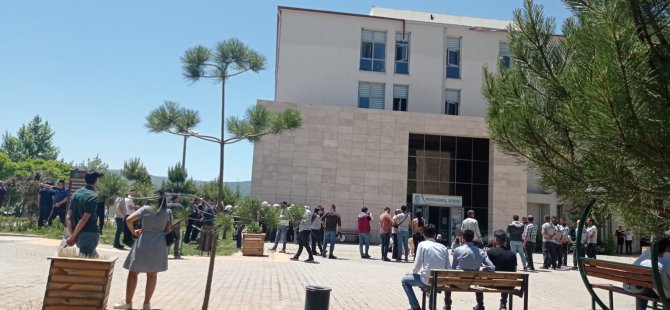 Munzur Üniversitesi’nde 5 öğrenci gözaltına alındı