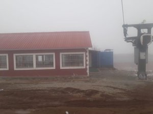 Göl manzaralı kayak merkezi kara hasret kaldı, sezon açılamadı