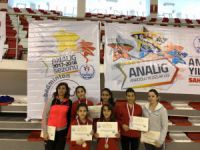 Badminton takımı çeyrek finale katılacak