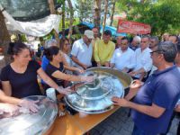 Hozat Belediyesinden vatandaşlara aşure ikramı