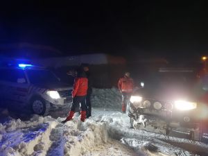 Van'da sağlık çalışanlarının zorlu kış nöbeti devam ediyor