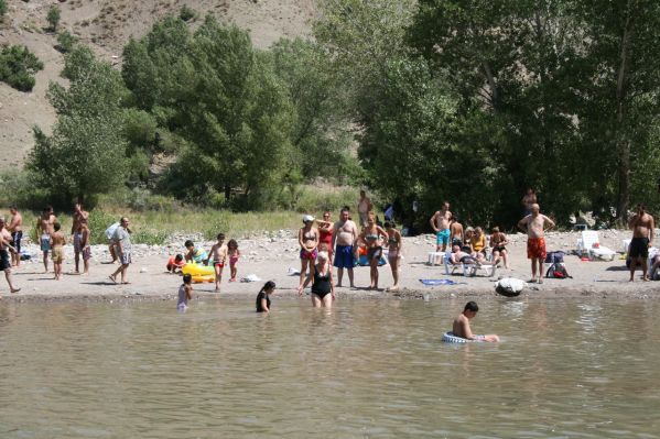 Tunceli’de plaj zamanı galerisi resim 3