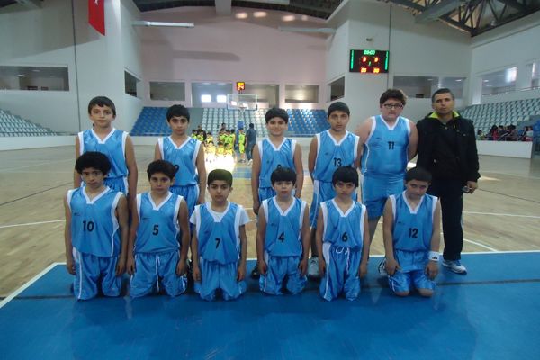 Özel Kalan Basketbol Takımı Türkiye Yarı Finalinde galerisi resim 1