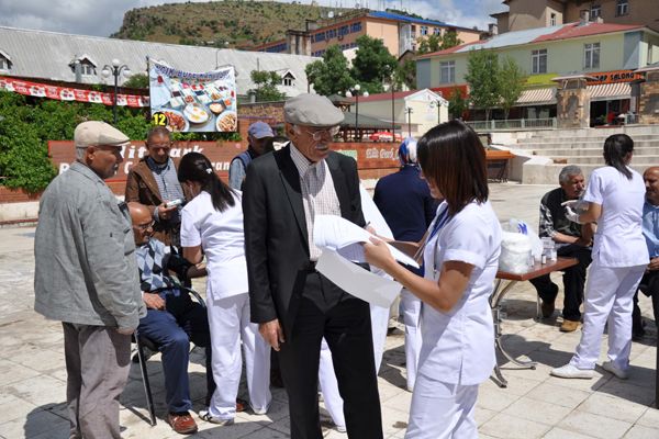 Tunceli'de sağlık çadırı kuruldu galerisi resim 1