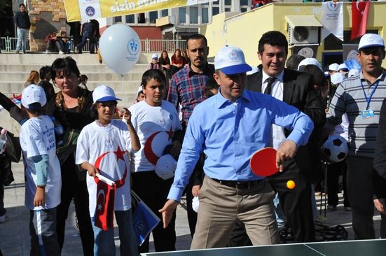 Gençlik Yürüyüşü Yapıldı galerisi resim 6
