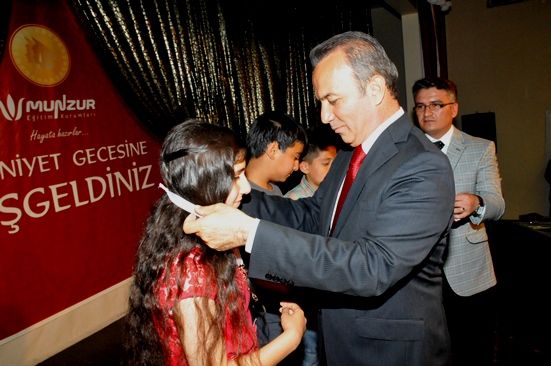 Özel Munzur Koleji’nden Mezuniyet Programı galerisi resim 2