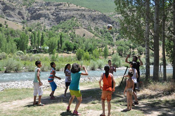Belediyeden Gençlere Yılsonu Pikniği galerisi resim 1