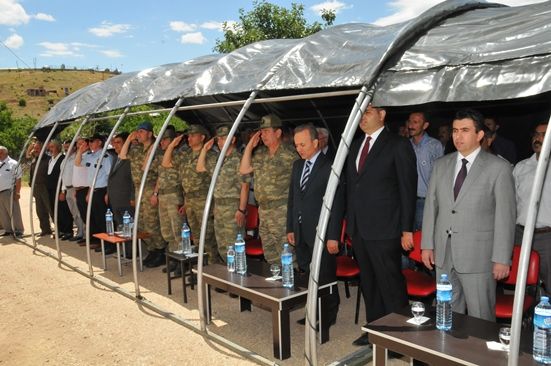 Sağman Köyü Şehitleri Anıldı galerisi resim 3