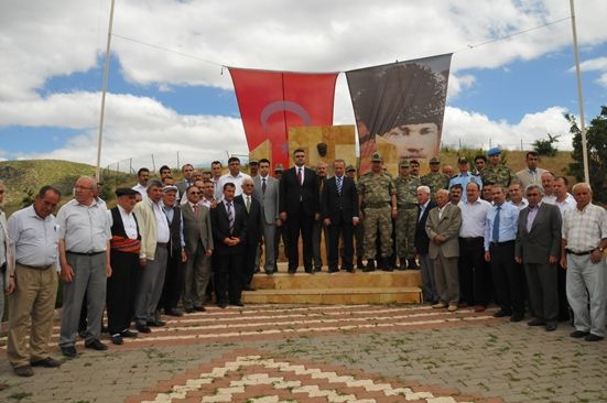 Sağman Köyü Şehitleri Anıldı galerisi resim 7
