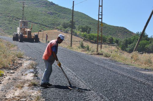Asfalt ve Yama Çalışmaları Başladı galerisi resim 2