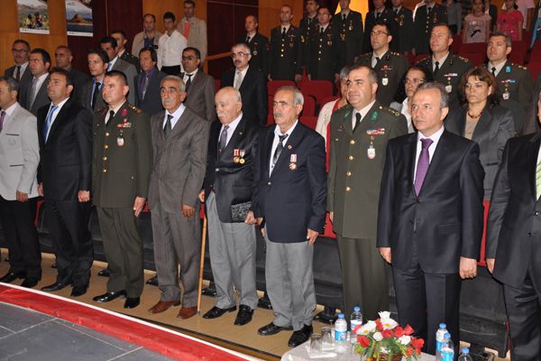 19 Eylül Gaziler Günü nedeniyle tören düzenlendi galerisi resim 3