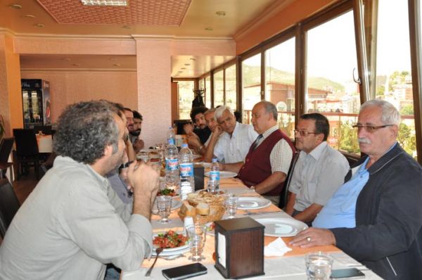Rektör Boztuğ, basın temsilcileri ile biraraya gel galerisi resim 3