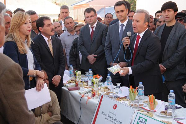 Ovacık Dağ Sarımsağı ve Fasulyesi  Markalaştırıldı galerisi resim 4