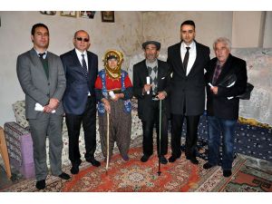Okuma Yazma Kursunu Tamamlayanlar Sertifikalarını