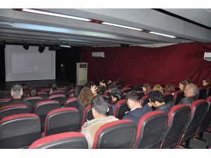 ! F İstanbul Film Festivali İzleyicisiyle Buluştu