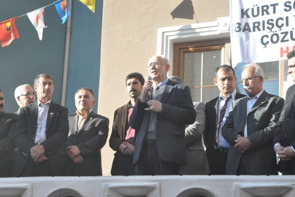 Kemal Burkay, Miting İçin Tunceli’ye Geldi galerisi resim 2