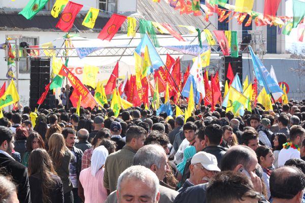 Tunceli’de coşkulu Newroz kutlaması galerisi resim 1