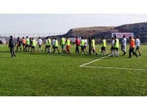 Hozat’ta Futbol ve Voleybol Turnuvası