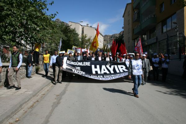 Kesk'ten, Sürgün Protestosu galerisi resim 1