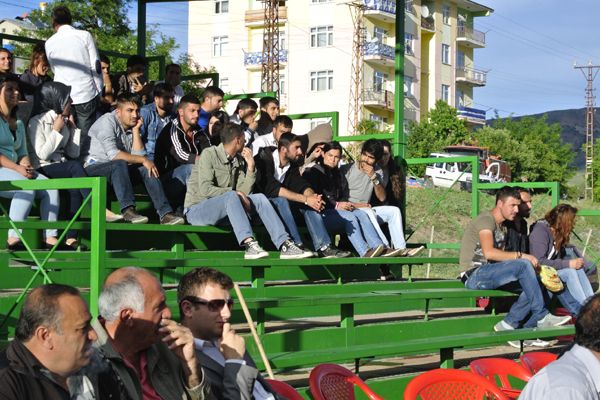 Hozat’ta futbol turnuvası galerisi resim 2