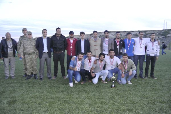 Hozat’ta futbol turnuvası galerisi resim 4