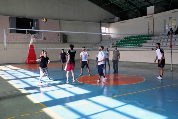 Ovacık'ta Voleybol Turnuvası galerisi resim 2