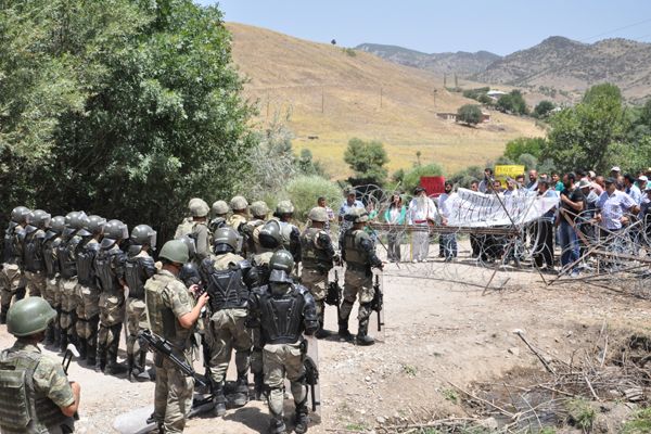 Alevi Dedesinden Baraj Yapanlara Beddua galerisi resim 5