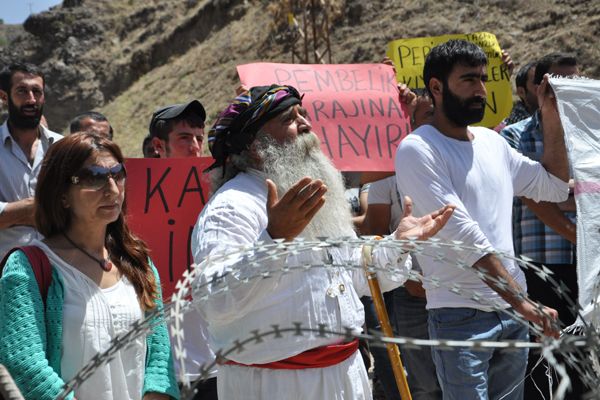 Alevi Dedesinden Baraj Yapanlara Beddua galerisi resim 6