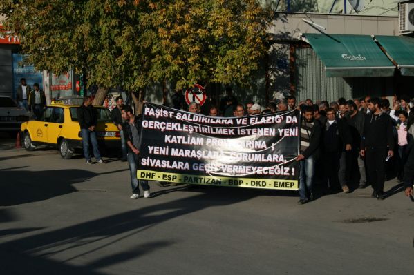 Elazığ'daki olaylar Tunceli'de yürüyüşlü protesto galerisi resim 2