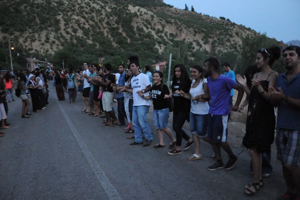 Tunceli'de 5 Bin Kişilik Munzur Protestosu galerisi resim 1