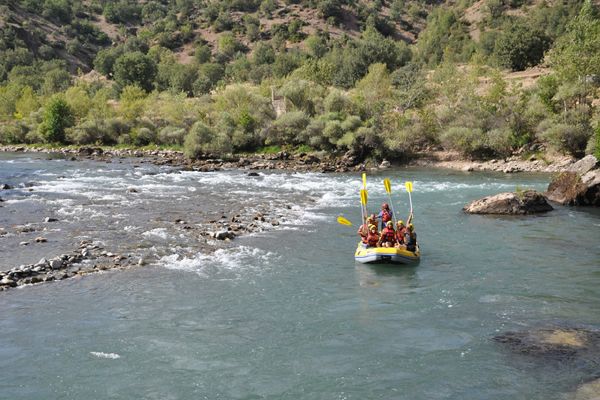 Tunceli'de Engelliler Rafting Yaptı galerisi resim 3