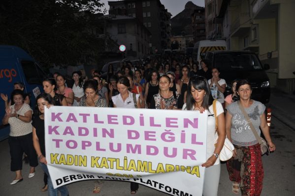 Kadın katliamlarını yürüyüşle protesto etti galerisi resim 8
