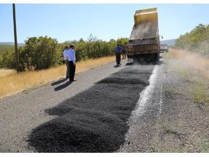 Yol çalışması sürüyor