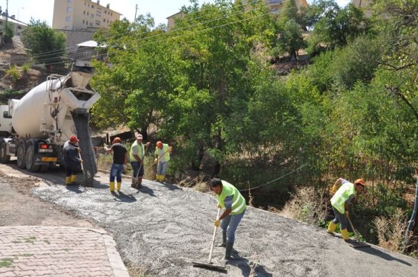 Eş Başkan Altun,Otogar İnşaatını İnceledi galerisi resim 4