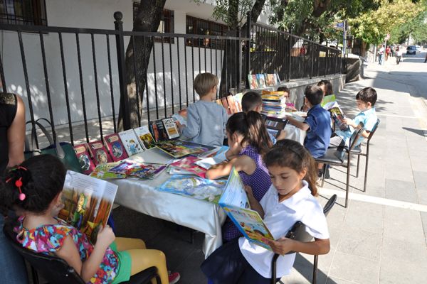 Tunceli'de Kitap Okuma Etkinliği galerisi resim 2