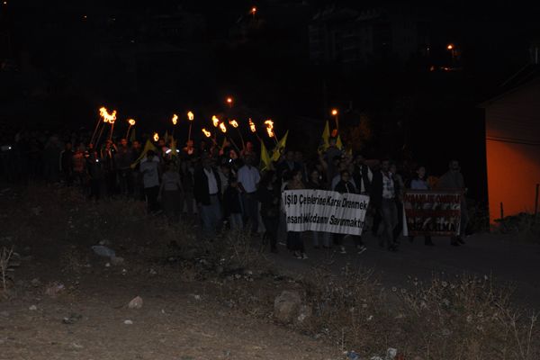 IŞİD,  Protesto Edildi galerisi resim 4