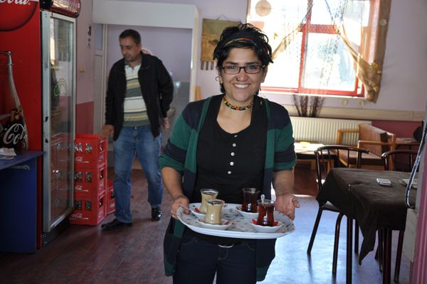 Tunceli'de "ana-kız kahvehanesi" ilgi görüyor galerisi resim 6