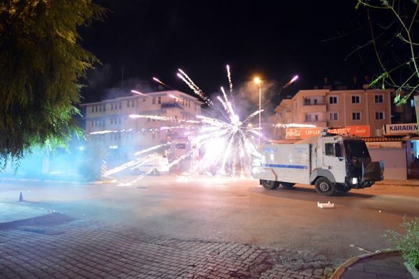 Tunceli'de izinsiz gösteri galerisi resim 2