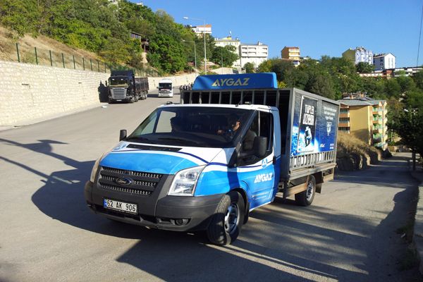 Kavşak aynası olmayan yol, kazalara yol açıyor! galerisi resim 2