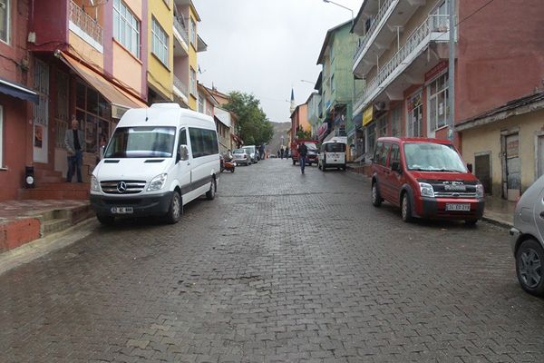 Pülümür’de esnaf kepenk kapattı galerisi resim 1