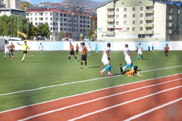 Dersimspor 2-0 kazandı galerisi resim 3