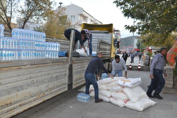 12. Yardım TIR’ı da yola çıktı galerisi resim 3