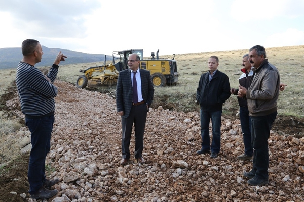 Tuncelili Kumru teyze için mezraya yol yapıldı galerisi resim 3