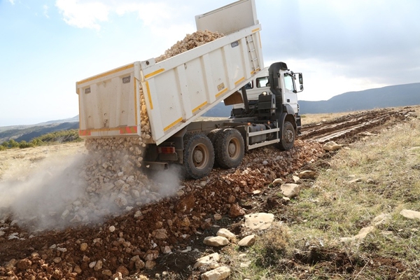 Tuncelili Kumru teyze için mezraya yol yapıldı galerisi resim 8