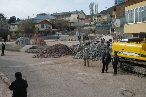 Nazımiye Belediyesinin park çalışmaları devam ediy galerisi resim 1