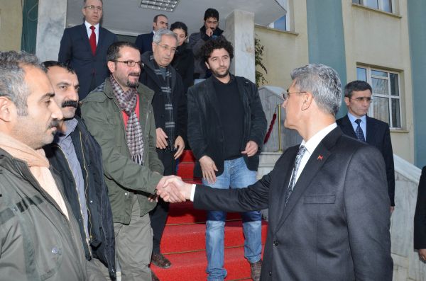 Tunceli Emniyet Müdürü Hayati Yılmaz, Gazetecilerl galerisi resim 4