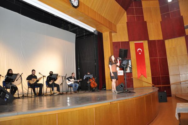 Tunceli Üniversitesinden Müzik Şöleni galerisi resim 1