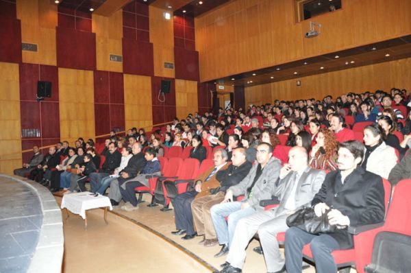 Tunceli Üniversitesinden Müzik Şöleni galerisi resim 2