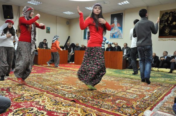 Tunceli Üniversitesi Elazığ Cem Evindeydi galerisi resim 7